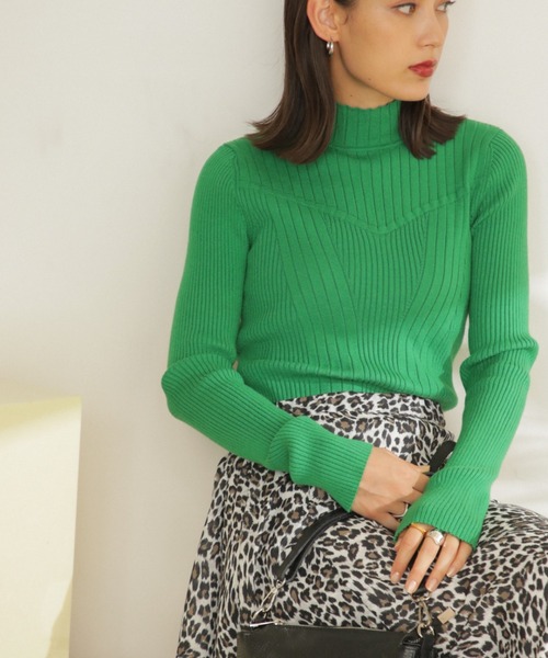 ROSE BUD(ローズバッド)の「リブニットインナー(ニット/セーター・レディース・ホワイト/ブラック/レッド/グリーン・FREE)」の20枚目の写真