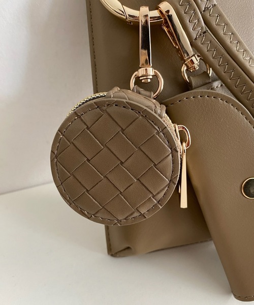 DouDou（ドゥドゥ）の「メッシュコインケース付スマホショルダー（ショルダーバッグ・レディース・アイボリー/ブラック/グレイッシュベージュ・FREE）」の12枚目の写真