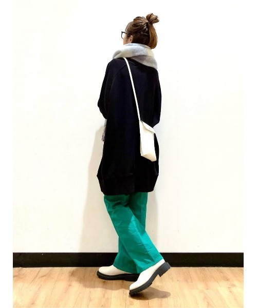 HONEYSUCKLE ROSE（ハニーサックルローズ）の「【HONEYSUCKLE ROSE】MOCOMOCOチュニック（スウェット・レディース・パープル/ホワイト/ブラック・L/M）」の20枚目の写真