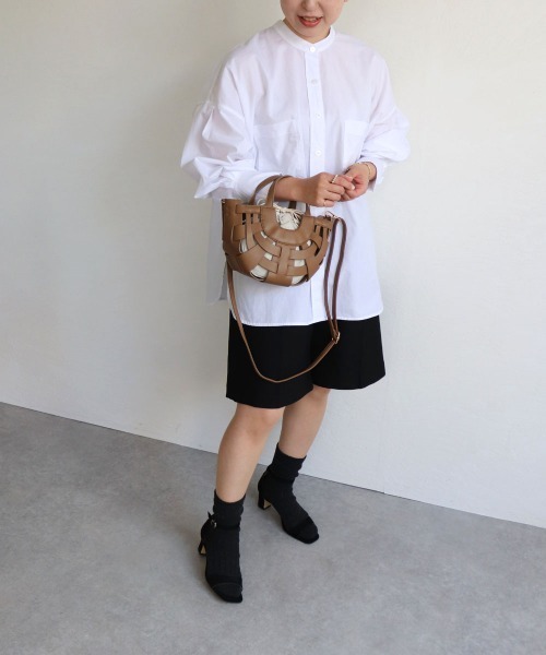 MIAN (ミアン)の「合皮編みミニ2wayトート(ショルダーバッグ・レディース・モカ/グリーン/アイボリー/ブラック・FREE)」の10枚目の写真