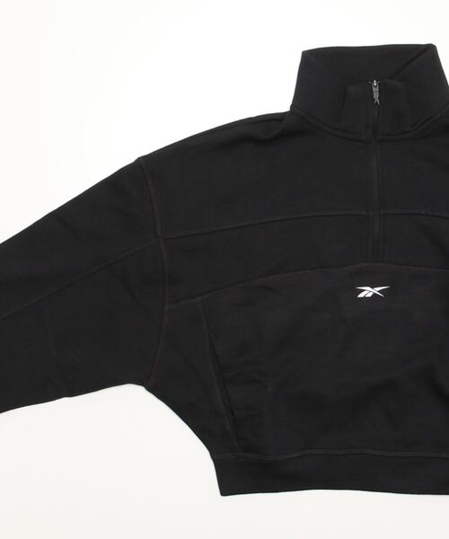 Reebok(リーボック)の「ワークアウト ニット 1/4 ジップ / WOR Knit 1/4 Zip(スウェット・レディース・ブラック/オレンジ・J/L/J/M/J/S/J/O/J/XS/X-LARGE/SMALL/X-SMALL/MEDIUM/LARGE)」の3枚目の写真