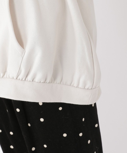 studio CLIP(スタディオクリップ)の「ビッグフーディチュニック(パーカー・レディース・ライトグレー/ベージュ/ブラック/ブルー・FREE)」の13枚目の写真