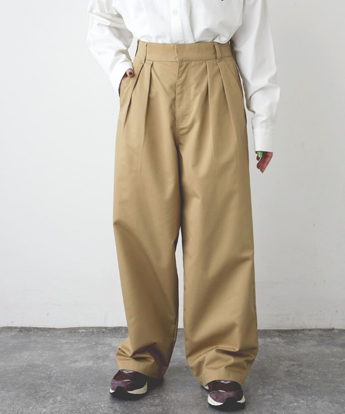 MONO-MART LADY'S（モノマートレディース）の「ハイウエストタックワイドストレートチノパンツ（チノパンツ・レディース・ベージュ/カーキ/アイボリー/ブラック/ネイビー・S/M）」の15枚目の写真