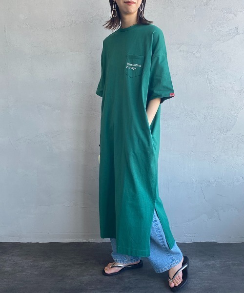 Manhattan Portage（マンハッタンポーテージ）の「[MANHATTAN PORTAGE/マンハッタンポーテージ] 別注 ワンポイントロゴ刺繍 Tシャツワンピース（ワンピース・レディース・チャコール/グリーン/グレー/ブルー・F）」の3枚目の写真