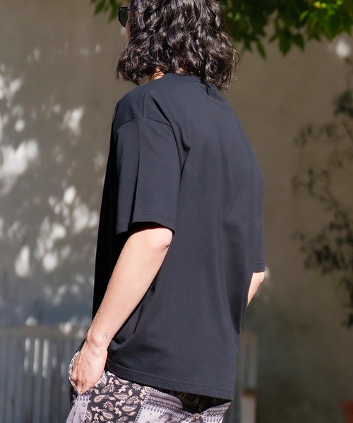 CAMBIO（カンビオ）の「mt8296- ビッグシルエットプリントTシャツ（famous quoteクロス）（Tシャツ/カットソー・メンズ・ネイビー/ブラック/ホワイト/カーキ・XL/L/M/S）」の16枚目の写真