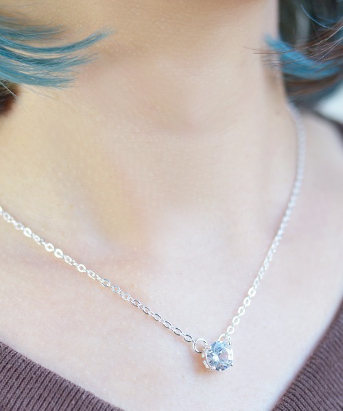 Fun & Daily（ファンアンドデイリー）の「シンプリークリスタルネックレス（ネックレス・レディース・ゴールド/シルバー・FREE）」の5枚目の写真