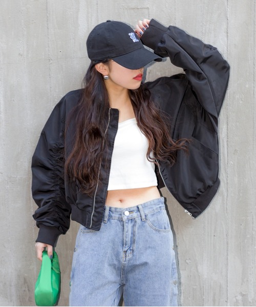 SpRay(スプレイ)の「クロップドMA1(MA-1・レディース・カーキ/ブラック/アイボリー・FREE)」の2枚目の写真