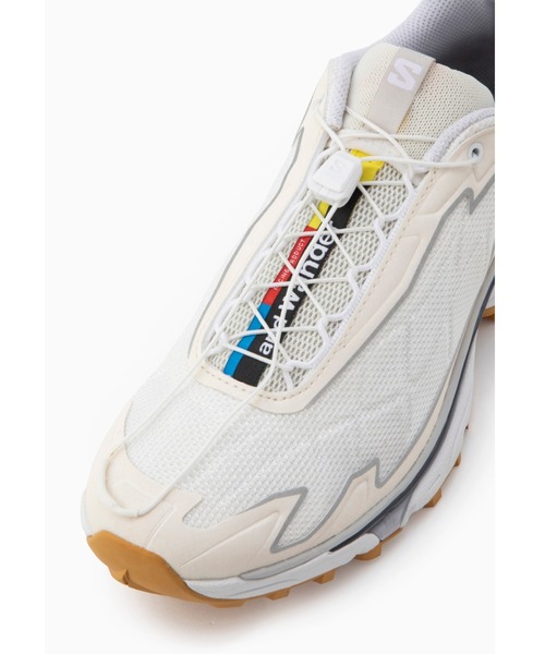 and wander（アンドワンダー）の「and wander/アンドワンダー　SALOMON XT-SLATE for and wander　5743178172（スニーカー・メンズ・ホワイト・23/24/25/26/27/28）」の6枚目の写真