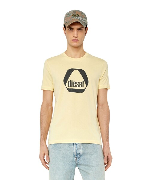 DIESEL(ディーゼル)の「メンズ Tシャツ グラフィック(Tシャツ/カットソー・メンズ・ホワイト/ブラック系その他/ライトグレー/イエロー系その他・LARGE/SMALL/X-LARGE/XX-LARGE/MEDIUM/X-SMALL/XXX-LARGE)」の4枚目の写真