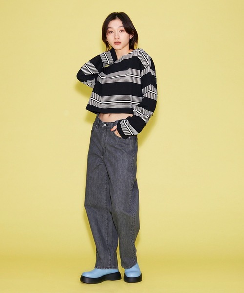 FOREVER 21（フォーエバー トゥエンティーワン）の「ストレートデニムパンツ（デニムパンツ・レディース・ライトインディゴブルー/ネイビー/グレー/ブルー・LARGE/MEDIUM/SMALL）」の17枚目の写真