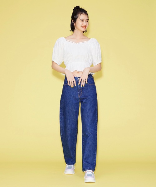 FOREVER 21（フォーエバー トゥエンティーワン）の「ストレートデニムパンツ（デニムパンツ・レディース・ライトインディゴブルー/ネイビー/グレー/ブルー・LARGE/MEDIUM/SMALL）」の10枚目の写真