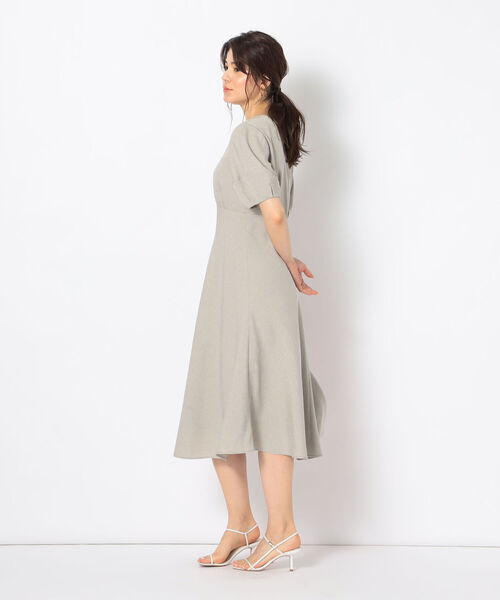 NOLLEY’S Sophi（ノーリーズソフィ）の「麻調フレアワンピース（ワンピース・レディース・ベージュ/ネイビー/グリーン・38/36）」の6枚目の写真