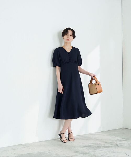 NOLLEY’S Sophi（ノーリーズソフィ）の「麻調フレアワンピース（ワンピース・レディース・ベージュ/ネイビー/グリーン・38/36）」の18枚目の写真