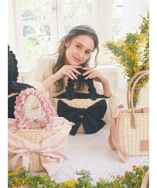 Maison de FLEUR パールハンドルメイズリボンカゴバッグ ブラック パールハンドルメイズリボンカゴバッグ | メゾン ド フルール
