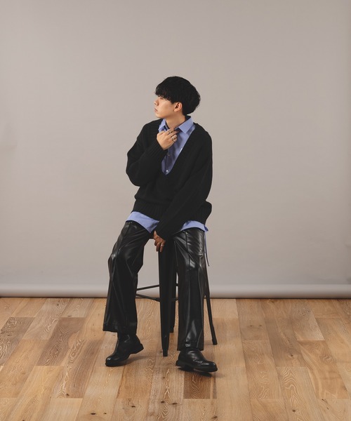 SELLE GLANT（セレグランテ）の「VNECK LOW GAUGE KNIT/Ⅴネックローゲージニット（ニット/セーター・メンズ・ダークベージュ/ブラック・LARGE/MEDIUM）」の15枚目の写真