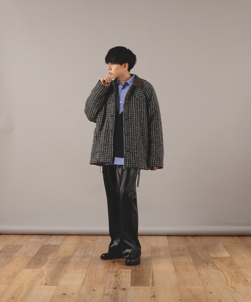 SELLE GLANT（セレグランテ）の「VNECK LOW GAUGE KNIT/Ⅴネックローゲージニット（ニット/セーター・メンズ・ダークベージュ/ブラック・LARGE/MEDIUM）」の17枚目の写真