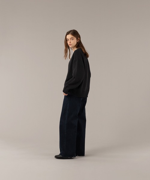 SELLE GLANT（セレグランテ）の「VNECK LOW GAUGE KNIT/Ⅴネックローゲージニット（ニット/セーター・メンズ・ダークベージュ/ブラック・LARGE/MEDIUM）」の6枚目の写真