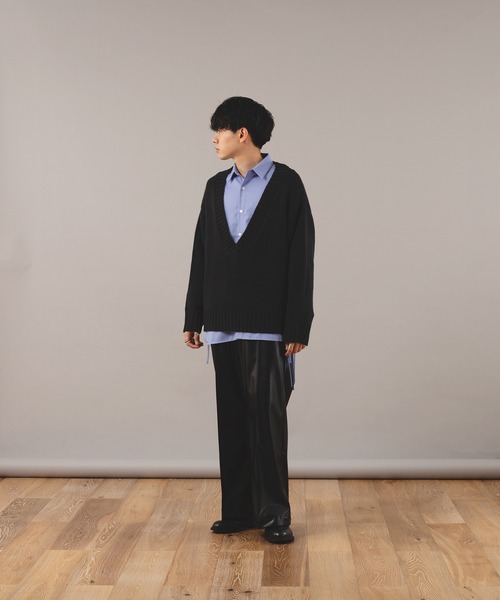 SELLE GLANT（セレグランテ）の「VNECK LOW GAUGE KNIT/Ⅴネックローゲージニット（ニット/セーター・メンズ・ダークベージュ/ブラック・LARGE/MEDIUM）」の12枚目の写真