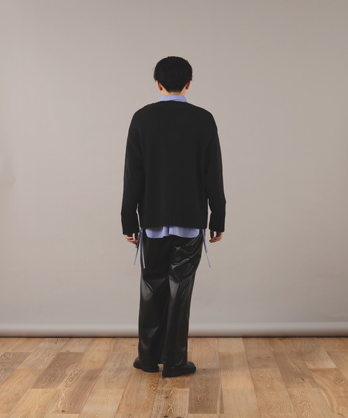 SELLE GLANT（セレグランテ）の「VNECK LOW GAUGE KNIT/Ⅴネックローゲージニット（ニット/セーター・メンズ・ダークベージュ/ブラック・LARGE/MEDIUM）」の14枚目の写真
