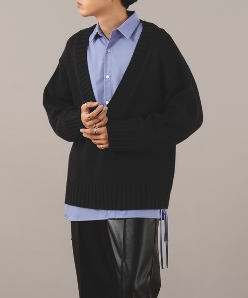 SELLE GLANT（セレグランテ）の「VNECK LOW GAUGE KNIT/Ⅴネックローゲージニット（ニット/セーター・メンズ・ダークベージュ/ブラック・LARGE/MEDIUM）」の9枚目の写真