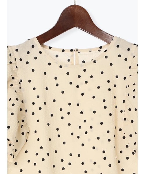 Te chichi（テチチ）の「サッカードットフレアスリーブブラウス（シャツ/ブラウス・レディース・オフホワイト/ブラック/カーキ・F）」の6枚目の写真