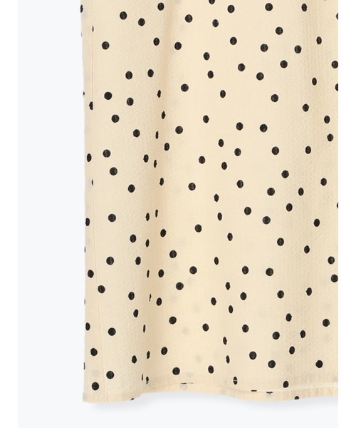 Te chichi（テチチ）の「サッカードットフレアスリーブブラウス（シャツ/ブラウス・レディース・オフホワイト/ブラック/カーキ・F）」の8枚目の写真