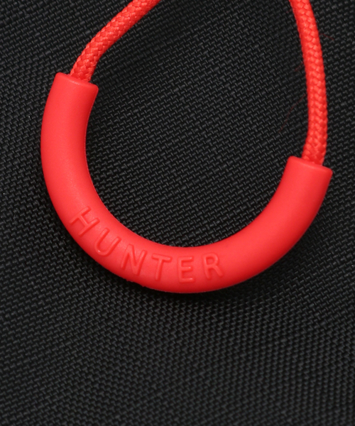 HUNTER（ハンター）の「【HUNTER/ハンター】 travel ripstop crossbody（ボディバッグ/ウエストポーチ・レディース・ブラック/カーキ/イエロー・FREE）」の14枚目の写真