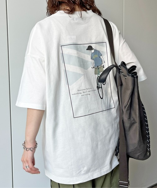 CPCM（シーピーシーエム）の「バックイラストプリントT（Tシャツ/カットソー・メンズ・ベージュ/ブラック/ホワイト系その他/オフホワイト・LARGE/MEDIUM）」の3枚目の写真