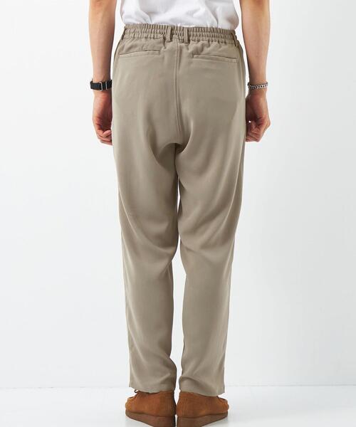 green label relaxing（グリーンレーベルリラクシング）の「Morley ドレーピー イージーパンツ（その他パンツ・メンズ・ベージュ/ネイビー・S/M/L）」の8枚目の写真