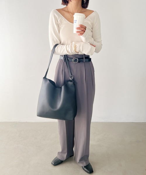 MYMOOD.（マイムード）の「【A4サイズ収納可】ポーチ付き PU ダブルベルト トートバッグ（トートバッグ・レディース・ライトベージュ/ブラウン/ブラック・FREE）」の11枚目の写真