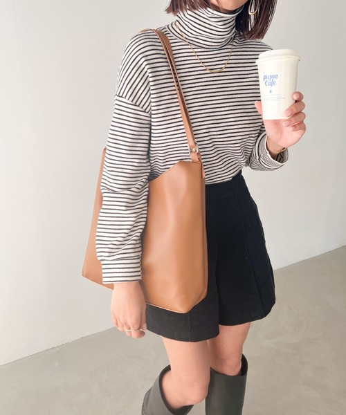 MYMOOD.（マイムード）の「【A4サイズ収納可】ポーチ付き PU ダブルベルト トートバッグ（トートバッグ・レディース・ライトベージュ/ブラウン/ブラック・FREE）」の20枚目の写真