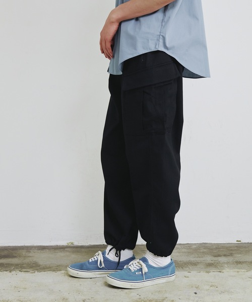 Magine（マージン）の「【SELECT】IR:コットン ツイル ワイド カーゴパンツ（カーゴパンツ・メンズ・ブラック/カーキ/ベージュ・M/L/XL）」の6枚目の写真