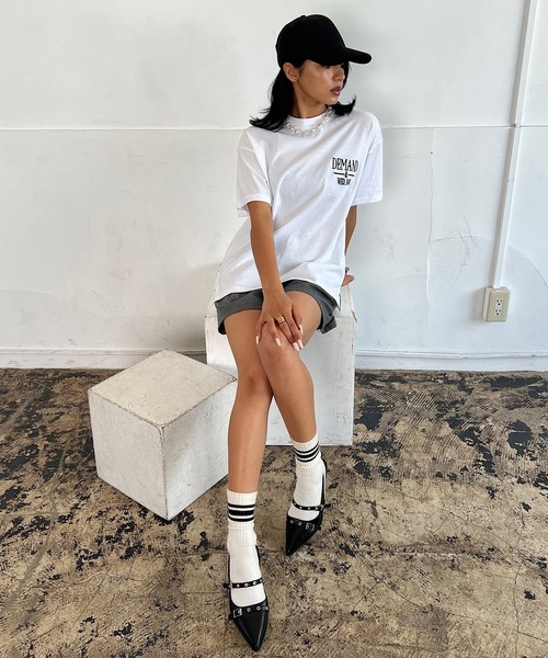 セール】ユニセックスエンブレム刺繍Tシャツ（Tシャツ