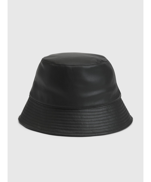 GAP(ギャップ)の「フェイクレザーバケットハット(ハット・レディース・ブラック・S/M/M/L)」の1枚目の写真