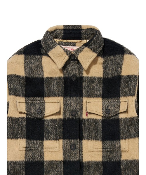 Levi's(リーバイス)の「Levi's/リーバイス NOLA オーバーサイズシャツ イエロー ALMOND BUFF(その他アウター・レディース・ナチュラル・S/M/XS)」の5枚目の写真