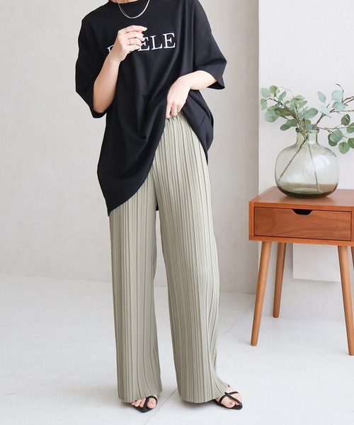 Social GIRL（ソーシャルガール）の「セルフカット プリーツパンツ セミワイドパンツ イージーパンツ（その他パンツ・レディース・ブラック/ベージュ/カーキ/モカ/グレイッシュベージュ/ライトブラウン/オフホワイト/ホワイト系その他/ブラック系その他2/ブラック系その他/ライトグリーン/イエロー/ダークグリーン/チャコールグレー・M/L）」の13枚目の写真