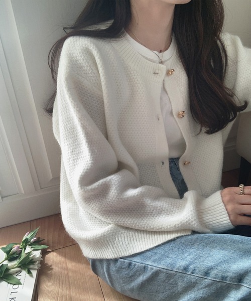 LAUIR（ラウアー）の「金ボタンニットカーディガン（カーディガン