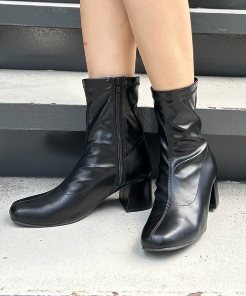 INGNI（イング）の「ストレッチミドルブーツ（ブーツ・レディース・アイボリー/ブラック・L/M）」の3枚目の写真