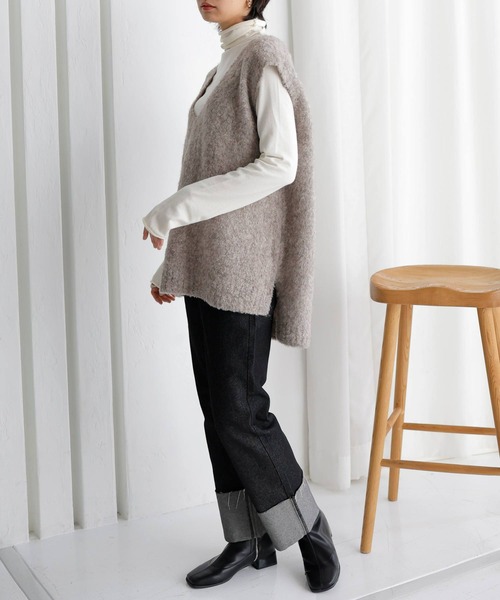 LIAN（リアン）の「ウールシャギーニットベスト（ベスト・レディース・モカ/チャコールグレー/ライトグレー・FREE）」の17枚目の写真