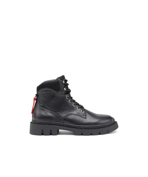 DIESEL(ディーゼル)の「メンズ カウレザー ワークブーツ(ブーツ・メンズ・ブラック・42/44/41/43/40/45)」の2枚目の写真