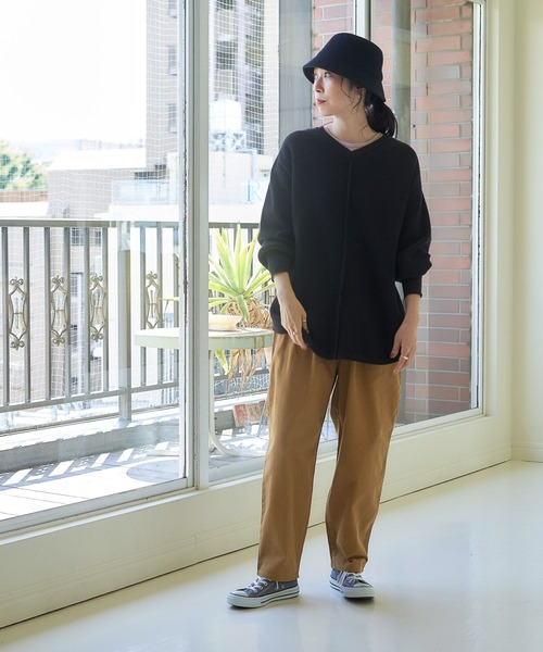 studio CLIP（スタディオクリップ）の「【玄長なおこさんコラボ/3シーズンニット】洗える着回し軽ニット（ニット/セーター・レディース・レッド/ブラック/その他7/アイボリー/グレー・FREE）」の6枚目の写真