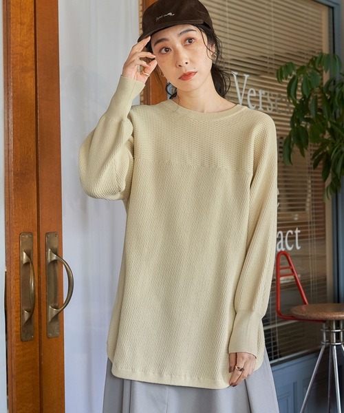 studio CLIP（スタディオクリップ）の「【玄長なおこさんコラボ/3シーズンニット】洗える着回し軽ニット（ニット/セーター・レディース・レッド/ブラック/その他7/アイボリー/グレー・FREE）」の17枚目の写真