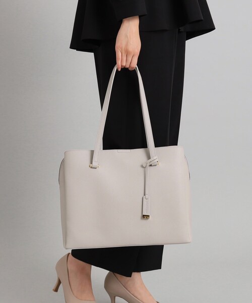 OPAQUE.CLIP（オペークドットクリップ）の「◆【A4収納可】3層トートバッグ/通勤・セレモニー対応（トートバッグ・レディース・ベージュ/グレー/ブラック・00）」の4枚目の写真