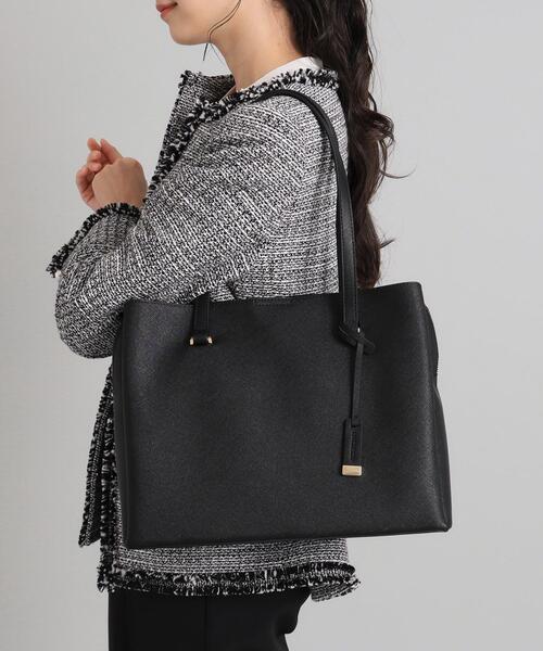 OPAQUE.CLIP（オペークドットクリップ）の「◆【A4収納可】3層トートバッグ/通勤・セレモニー対応（トートバッグ・レディース・ベージュ/グレー/ブラック・00）」の17枚目の写真