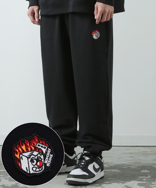 SIDEWAY STANCE（サイドウェイスタンス）の「【SIDEWAY STANCE】ワンポイント ワッペン スウェットパンツ（スウェットパンツ・メンズ・ブラック系/ホワイト系2/ブラック系1/グレー系/グレー系2/ブラック/ブラック系2/ブルー系/ホワイト/ホワイト系/ブルー系2/グレー/ブルー系1/グレー系1/ブルー/ホワイト系1・MEDIUM/LARGE）」の8枚目の写真