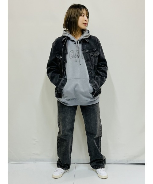 GAP（ギャップ）の「GAPアーチロゴ パーカー(ユニセックス)（パーカー・メンズ・グレー・M/XL/L/XS/S）」の2枚目の写真