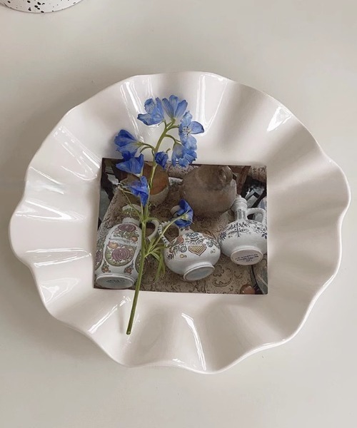 Made in I（メイドインアイ）の「うねうねフリルラウンドプレート（食器・レディース・ホワイト・FREE）」の6枚目の写真