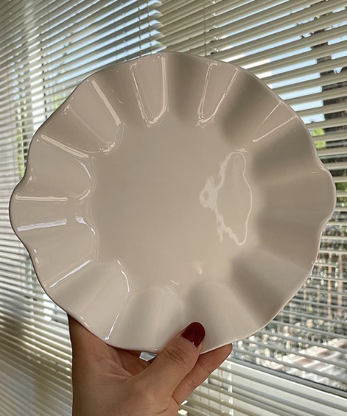 Made in I（メイドインアイ）の「うねうねフリルラウンドプレート（食器・レディース・ホワイト・FREE）」の11枚目の写真