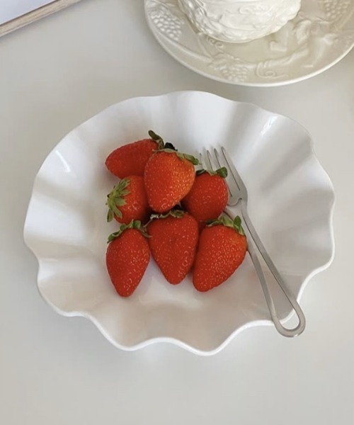 Made in I（メイドインアイ）の「うねうねフリルラウンドプレート（食器・レディース・ホワイト・FREE）」の14枚目の写真