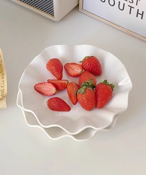 Made in I（メイドインアイ）の「うねうねフリルラウンドプレート（食器・レディース・ホワイト・FREE）」の19枚目の写真